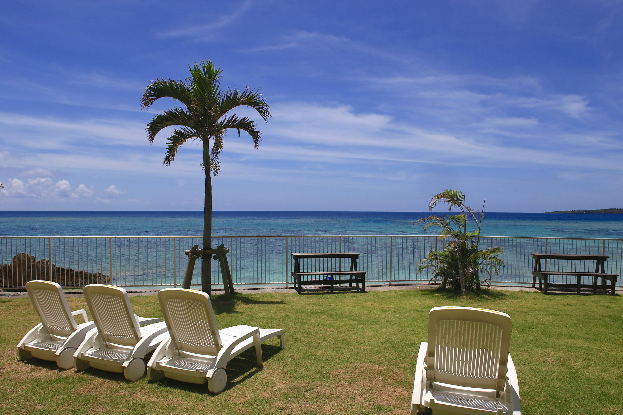 Churaumi On The Beach Motobu Exterior photo